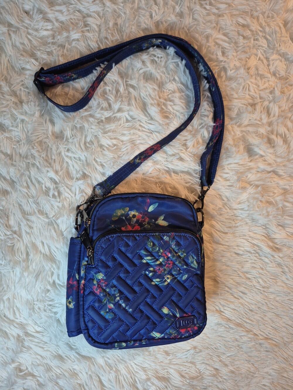 Lug Bouquet Floral Can Can SE Pockets Detachable Strap Crossbody & Belt Bag